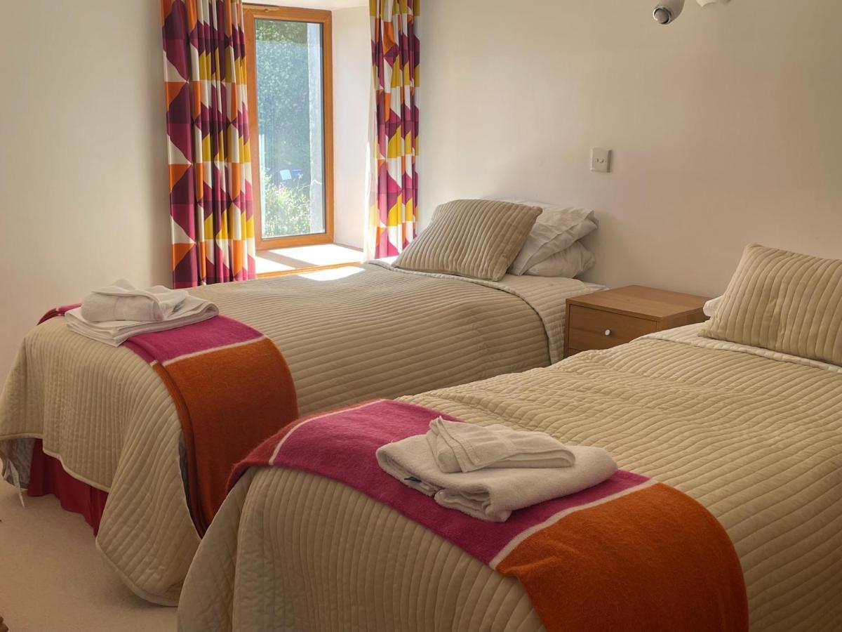 O'Domhnaill'S Guesthouse - Lig Do Scith Galway Ngoại thất bức ảnh